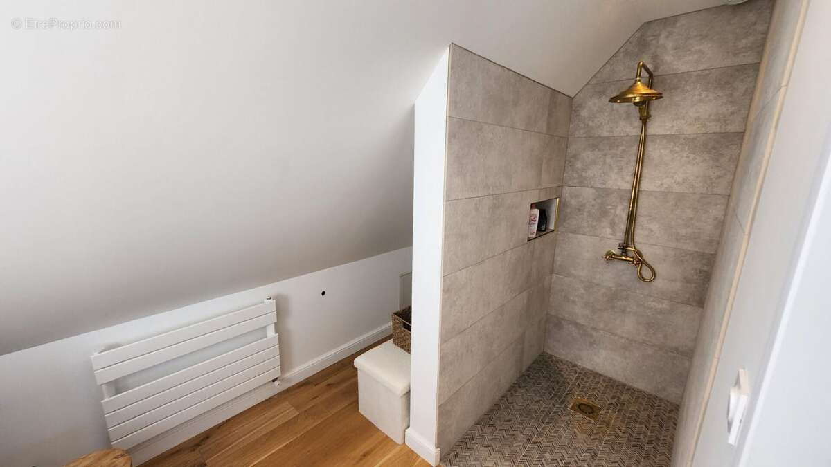 Maison à SAINT-CYR-EN-VAL