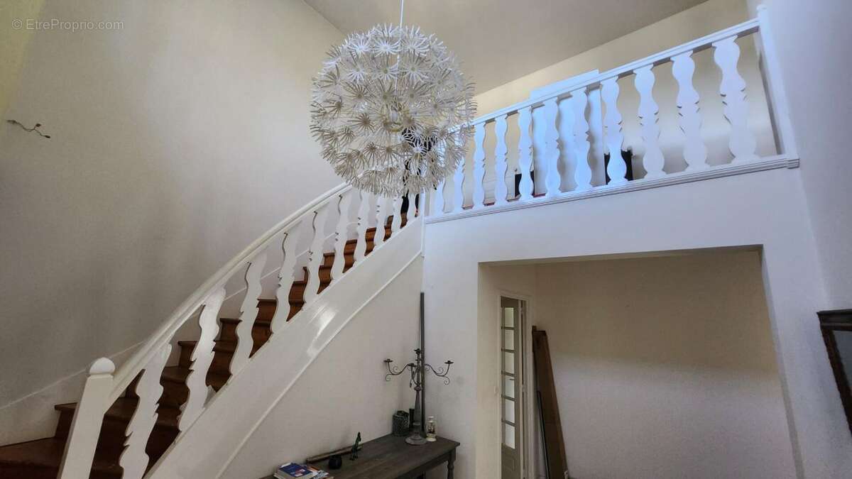 Maison à SAINT-CYR-EN-VAL