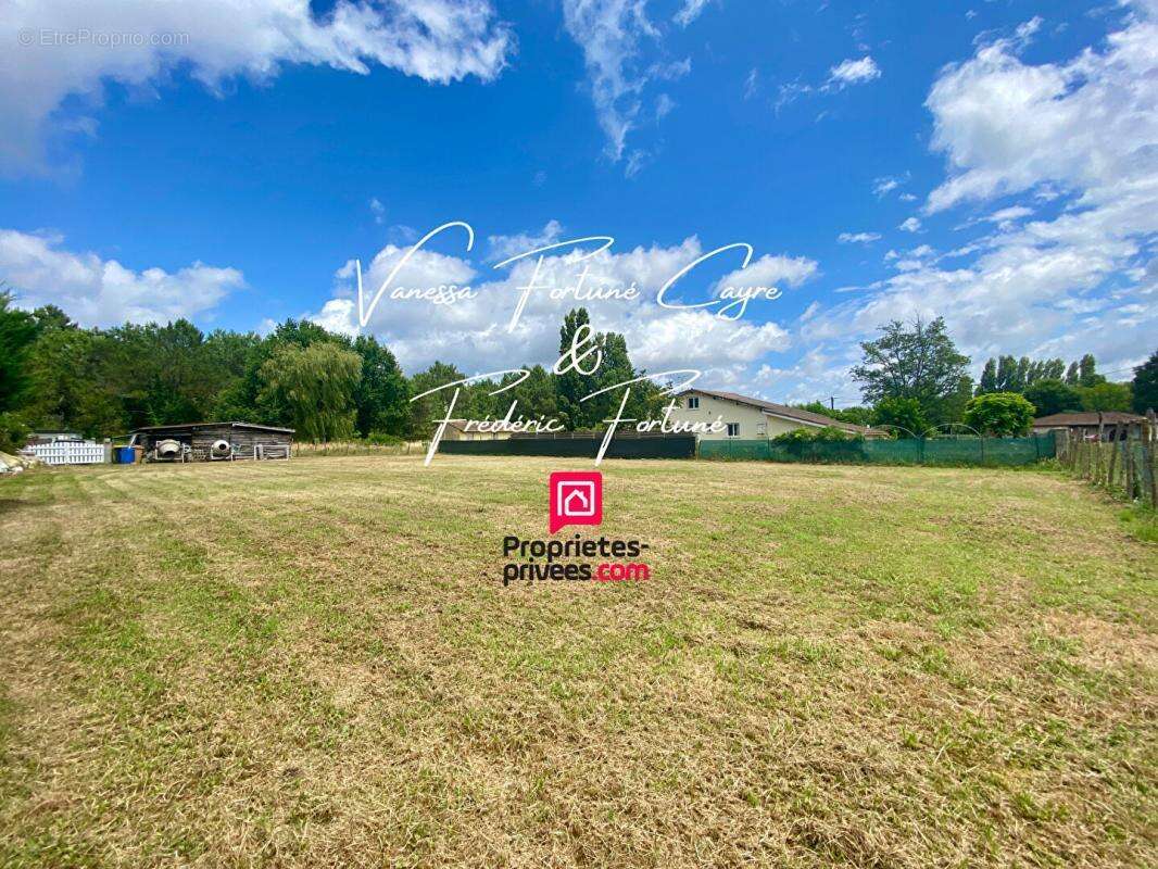 Terrain à SAINT-ANDRE-DE-CUBZAC