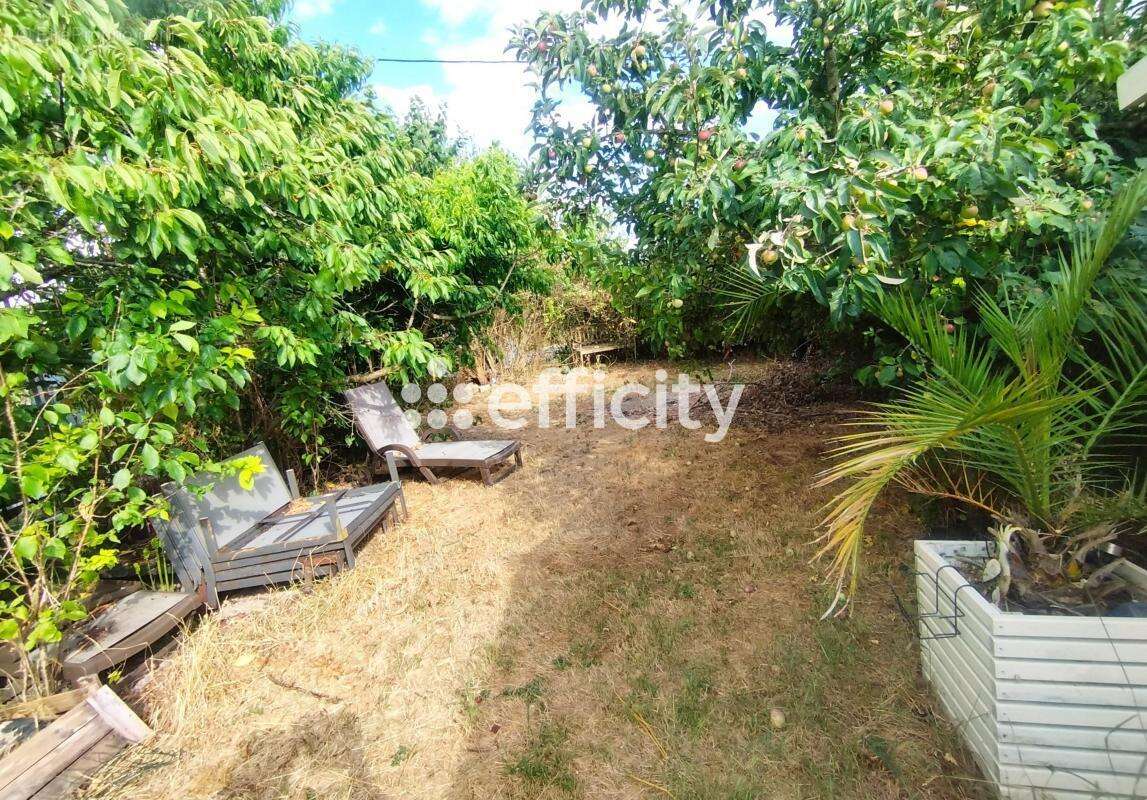 Maison à LA GREVE-SUR-MIGNON