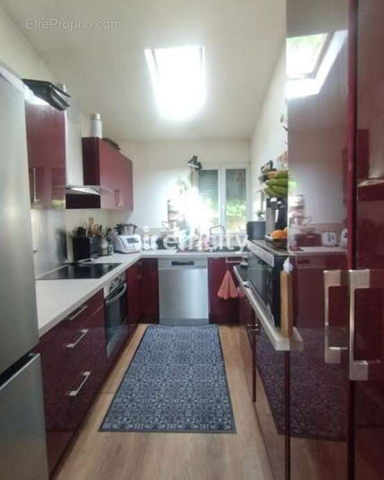 Maison à LA GREVE-SUR-MIGNON