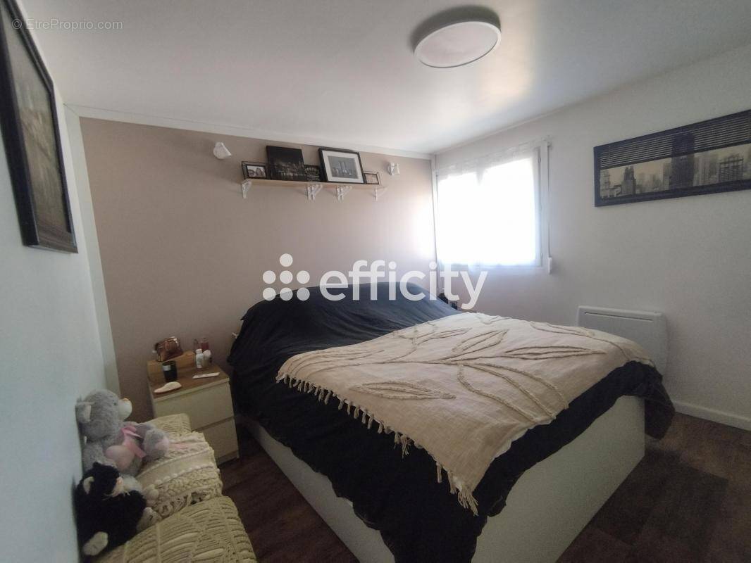 Maison à LA GREVE-SUR-MIGNON