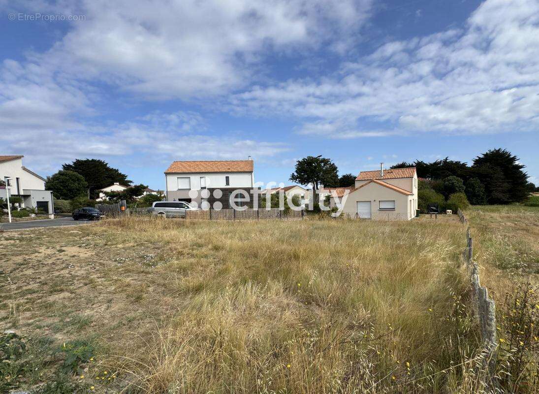 Terrain à LA BAULE-ESCOUBLAC