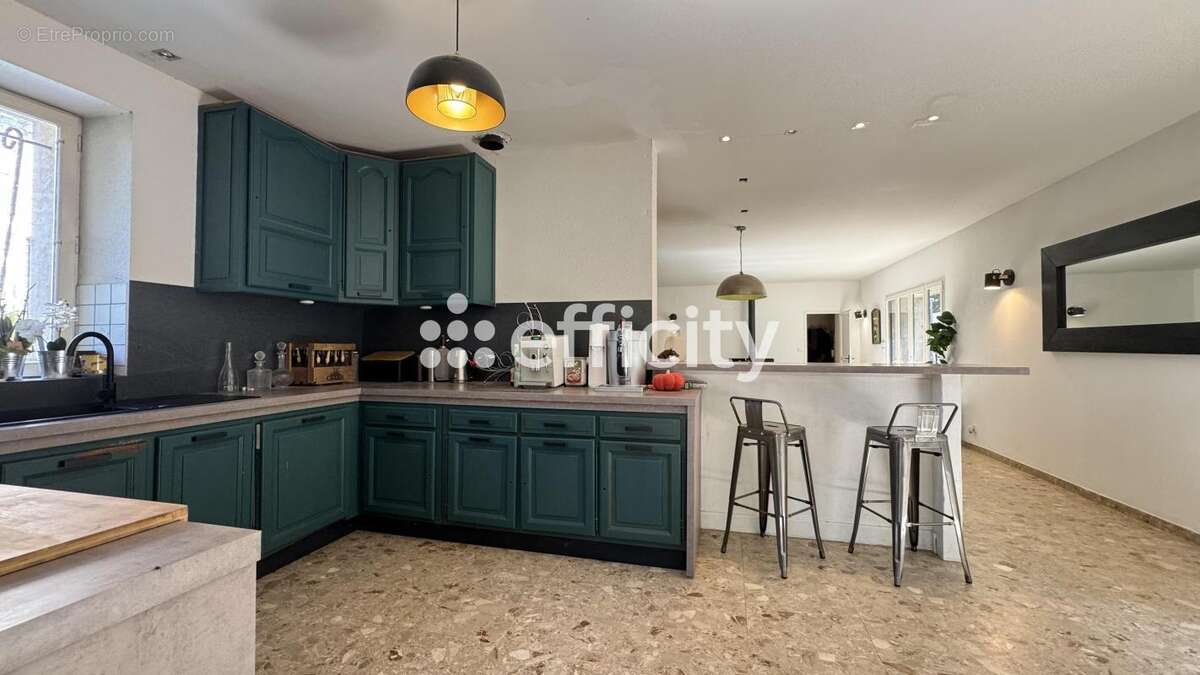 Maison à LORIOL-SUR-DROME