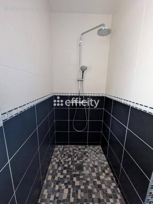 Appartement à AIX-LES-BAINS