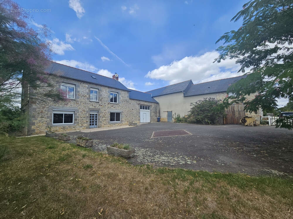 Maison à ERCE-PRES-LIFFRE