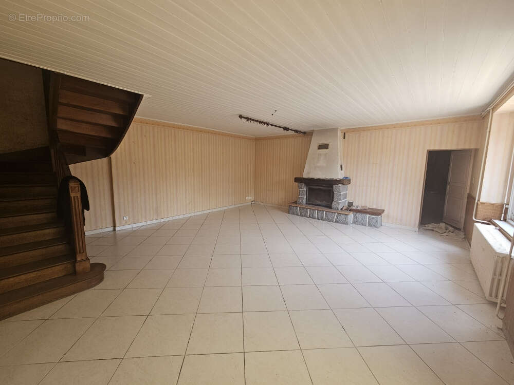 Maison à ERCE-PRES-LIFFRE