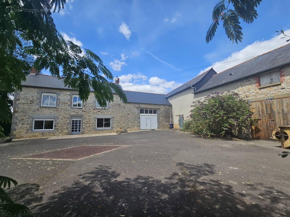 Maison à ERCE-PRES-LIFFRE