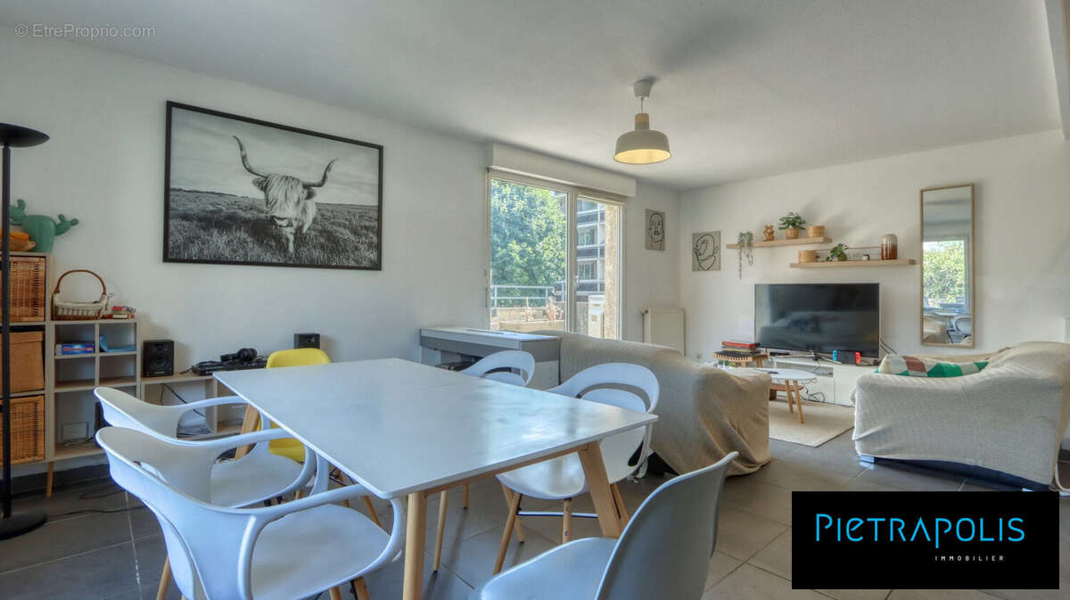 Appartement à LYON-8E