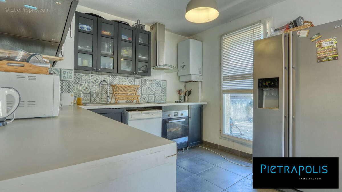 Appartement à LYON-8E