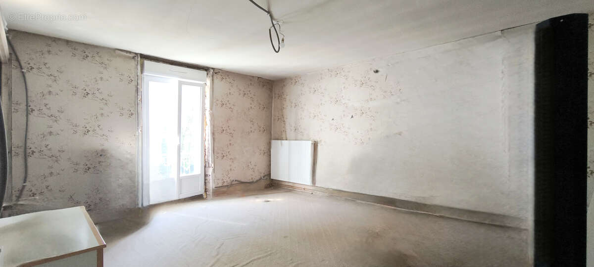 Maison à GIRECOURT-SUR-DURBION