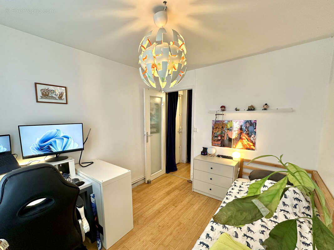 Appartement à MARSEILLE-12E