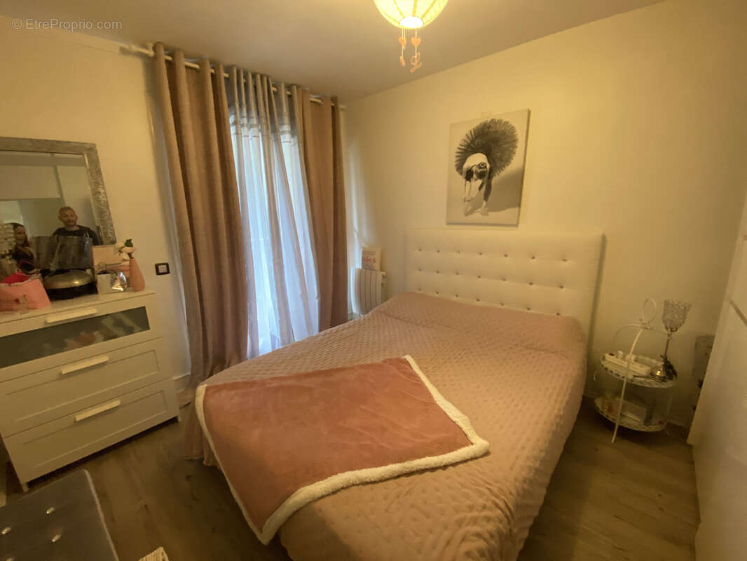 Appartement à SAINT-ETIENNE