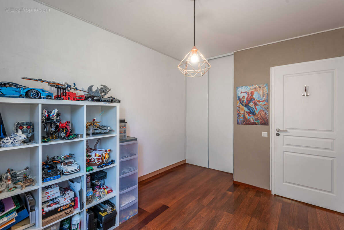 Appartement à VETRAZ-MONTHOUX