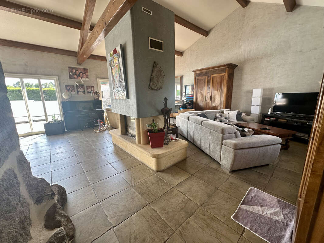 Maison à SAINTE-SIGOLENE