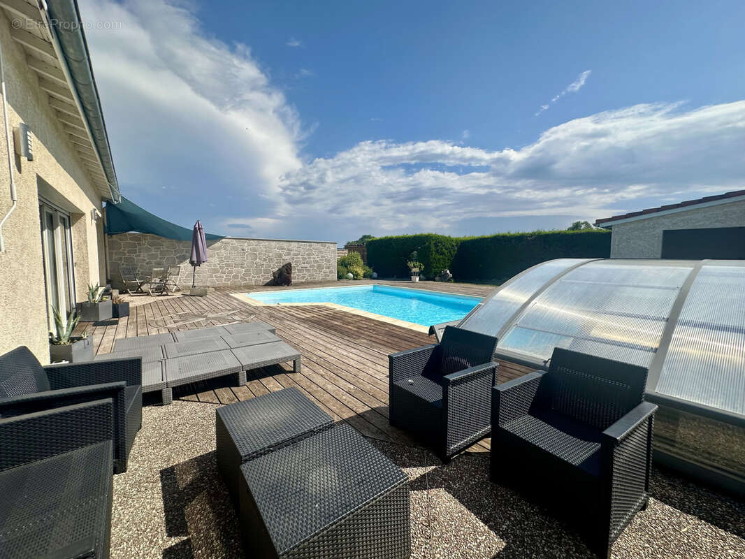 Maison à SAINTE-SIGOLENE