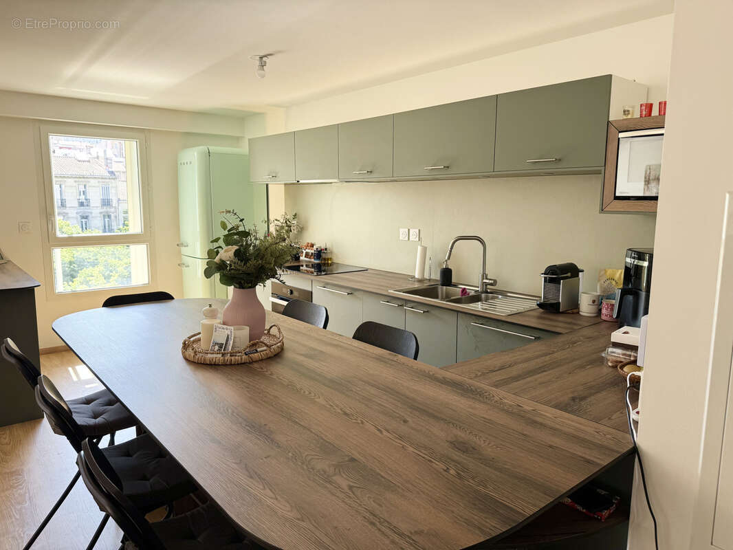 Appartement à MARSEILLE-8E