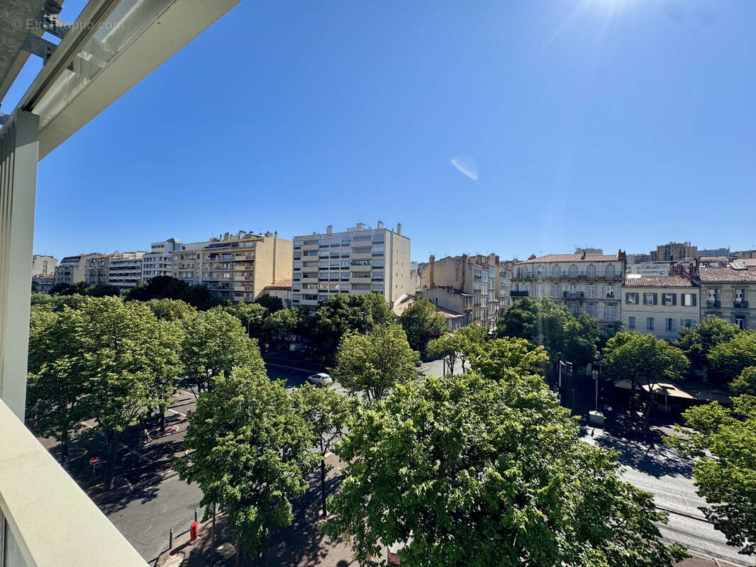 Appartement à MARSEILLE-8E