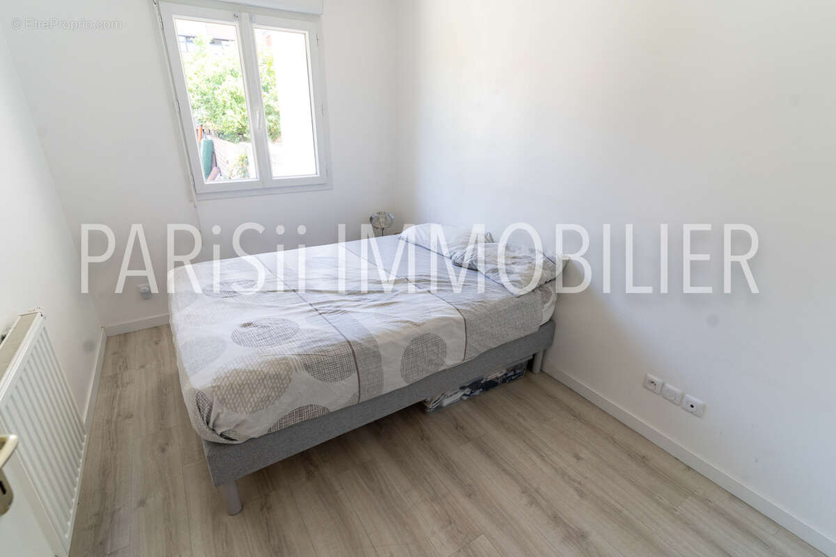 Maison à SARTROUVILLE