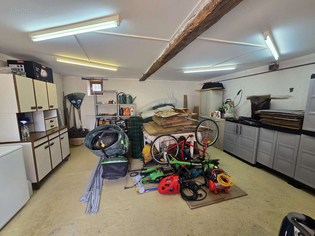 Maison à CHALIVOY-MILON