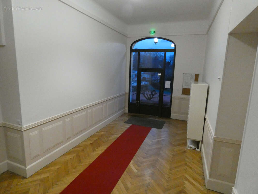 Appartement à NERIS-LES-BAINS