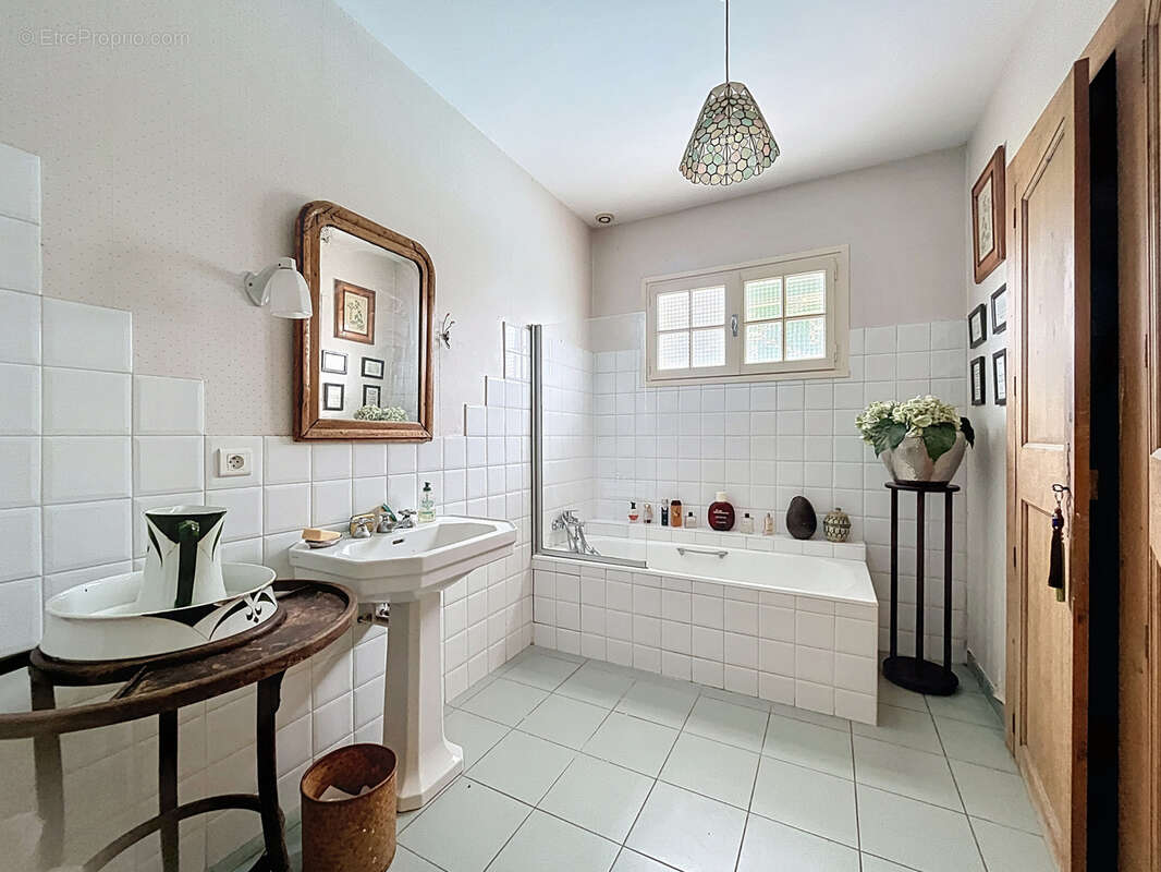 Maison à FRANCHEVILLE