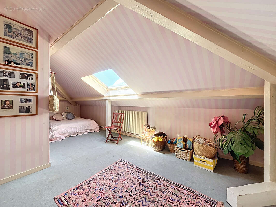 Maison à FRANCHEVILLE