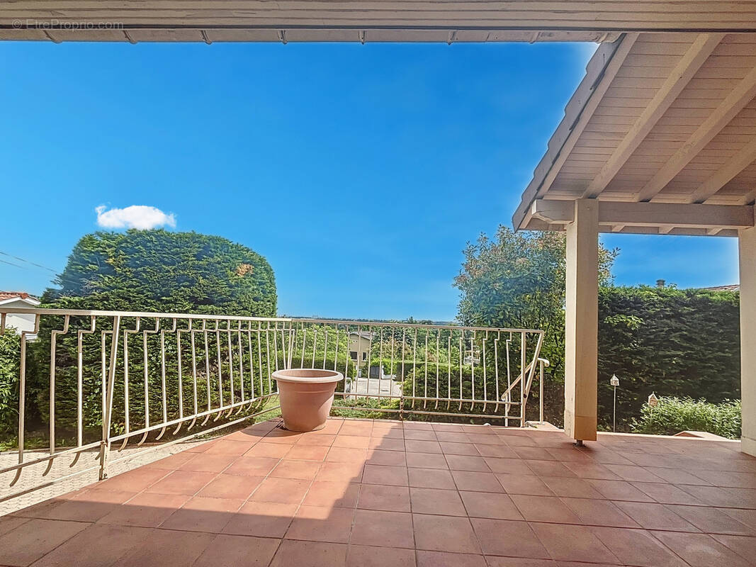 Maison à FRANCHEVILLE