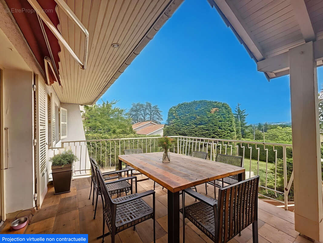 Maison à FRANCHEVILLE