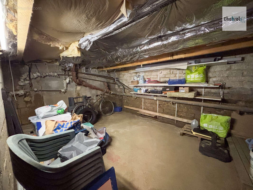 Appartement à CIRES-LES-MELLO