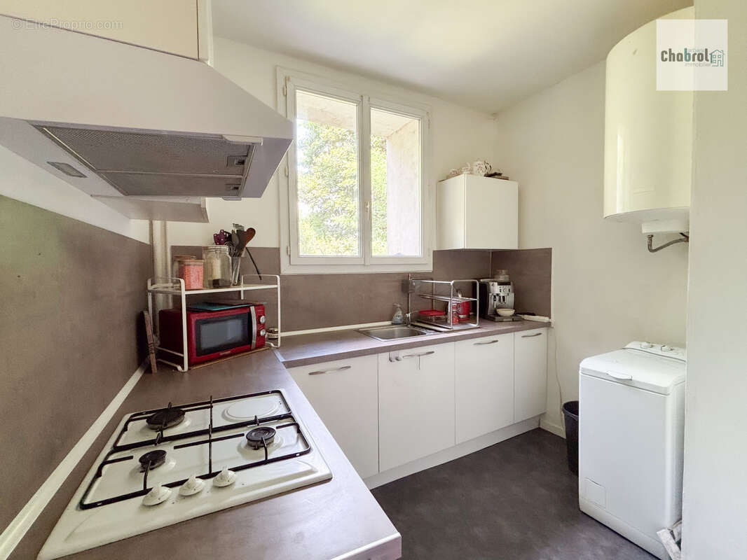 Appartement à CIRES-LES-MELLO