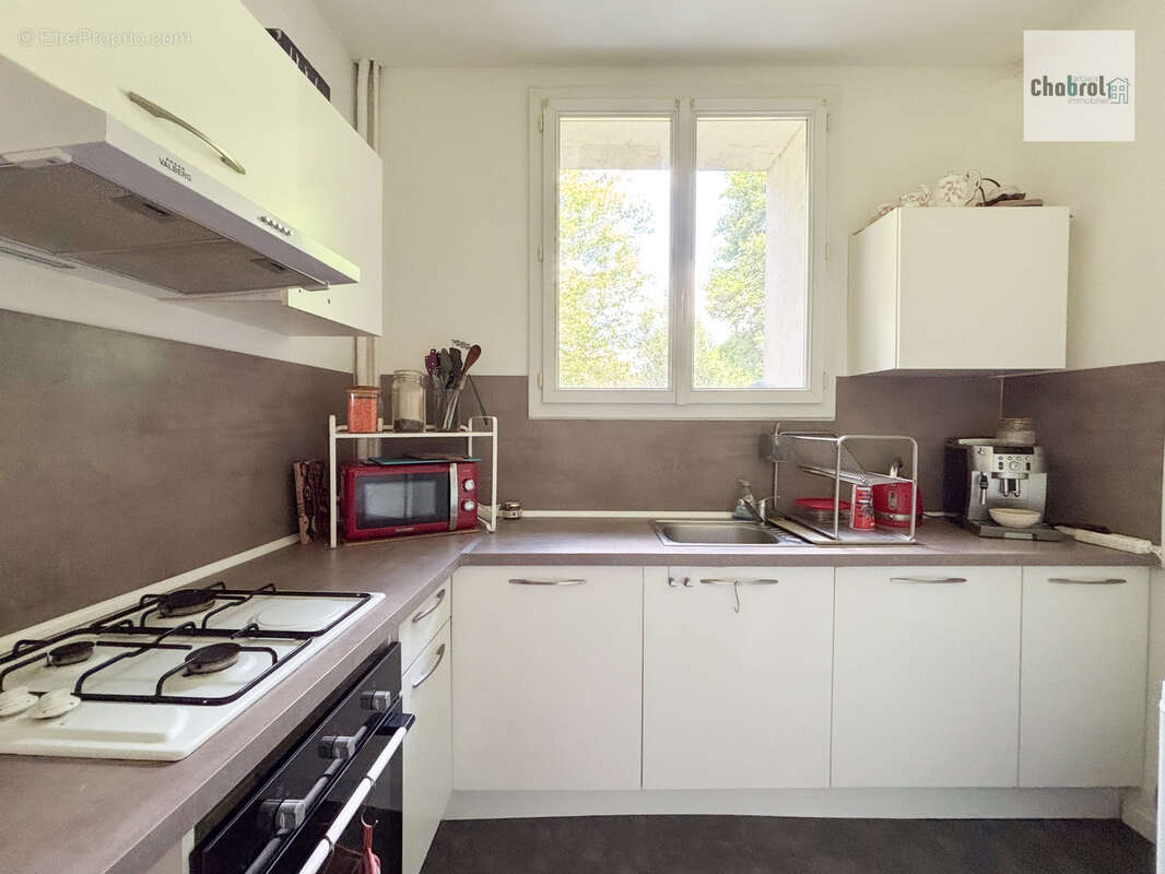 Appartement à CIRES-LES-MELLO