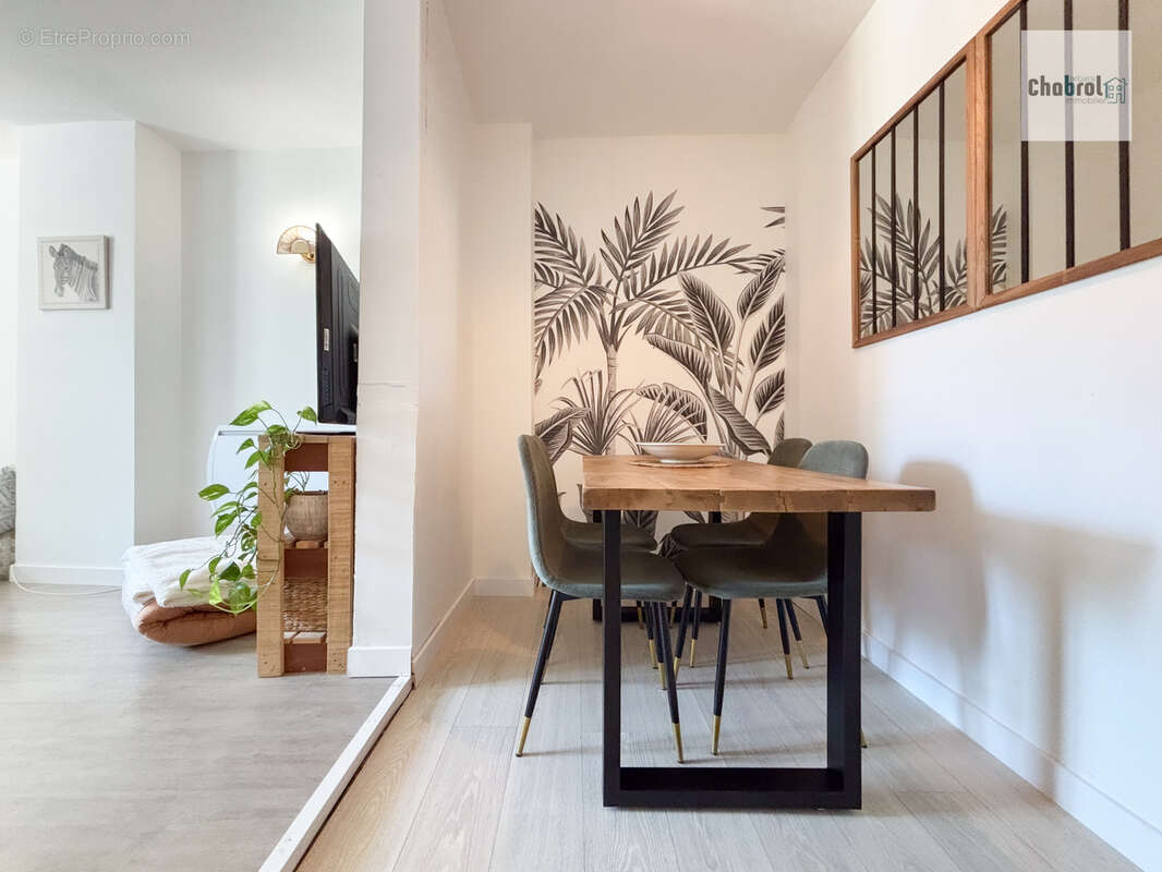 Appartement à CIRES-LES-MELLO