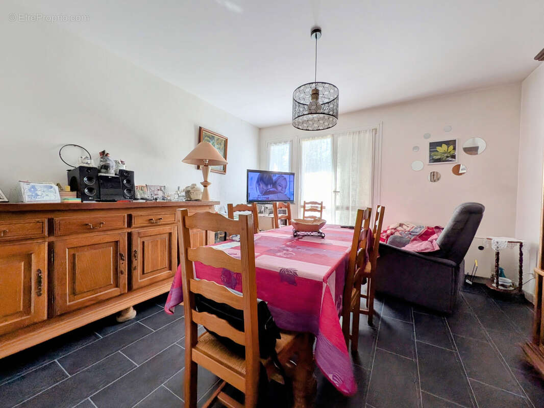 Appartement à JARVILLE-LA-MALGRANGE