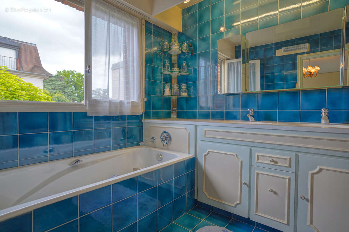 Appartement à FONTAINEBLEAU