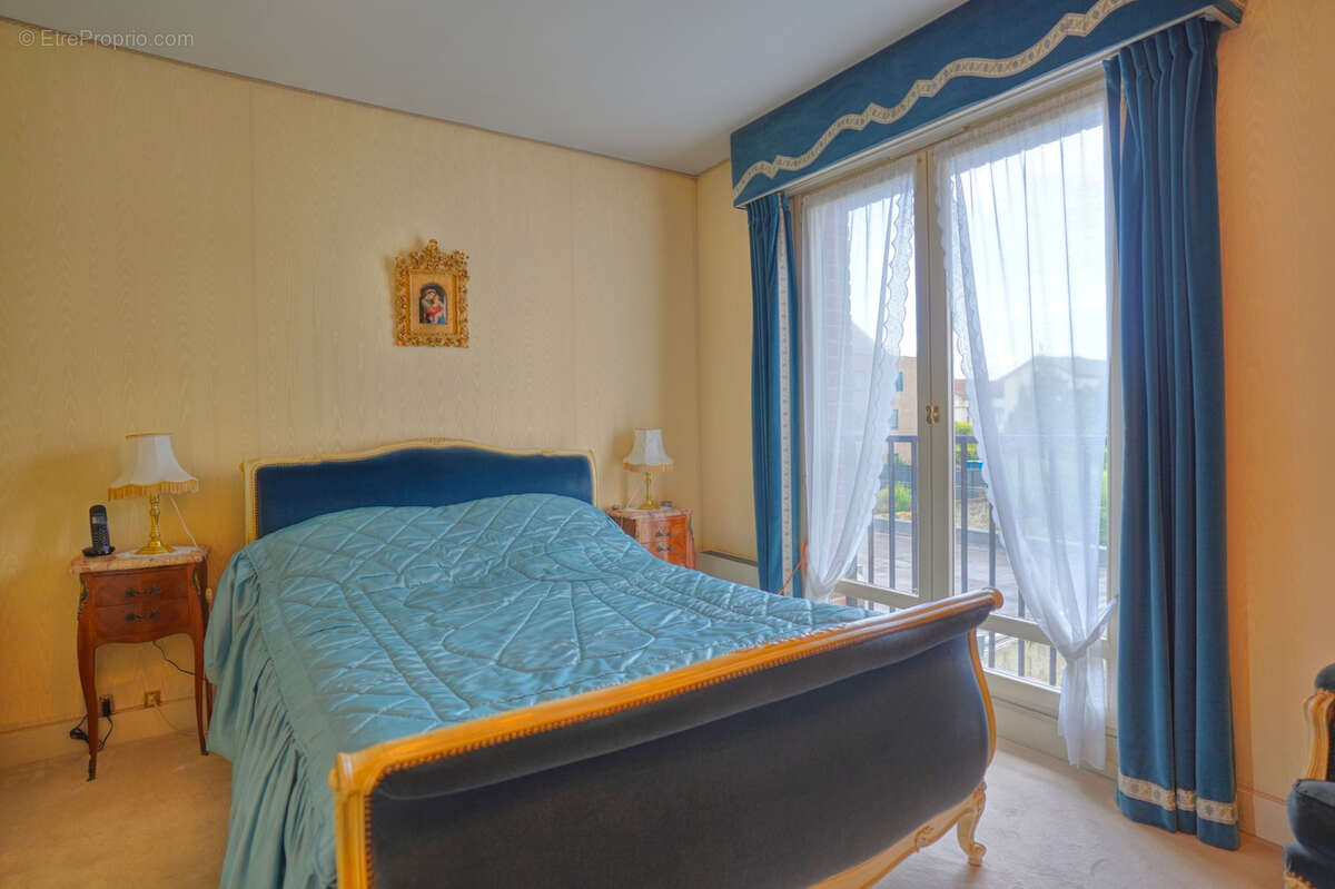 Appartement à FONTAINEBLEAU