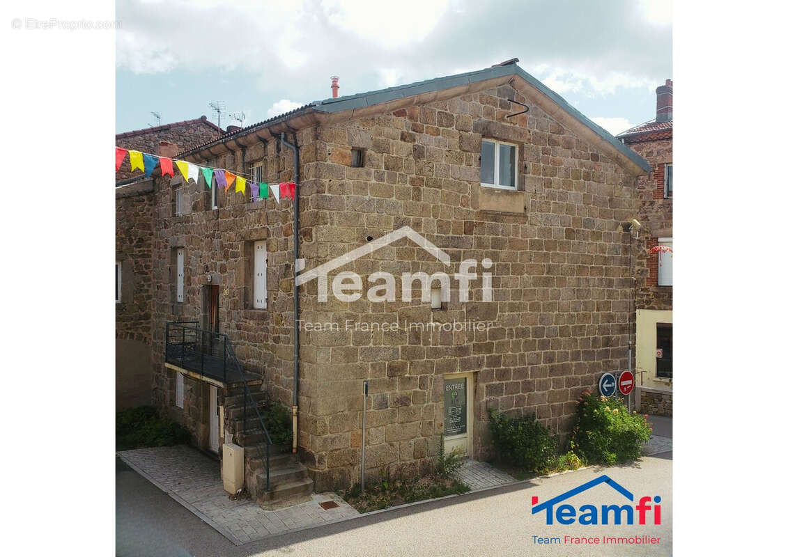 Maison à SAINT-PAL-DE-MONS