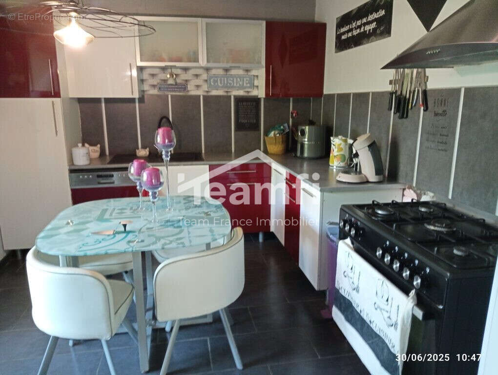 Cuisine - Maison à PARIGNY