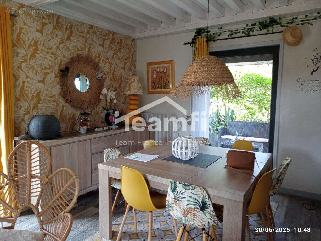 Salle à manger - Maison à PARIGNY