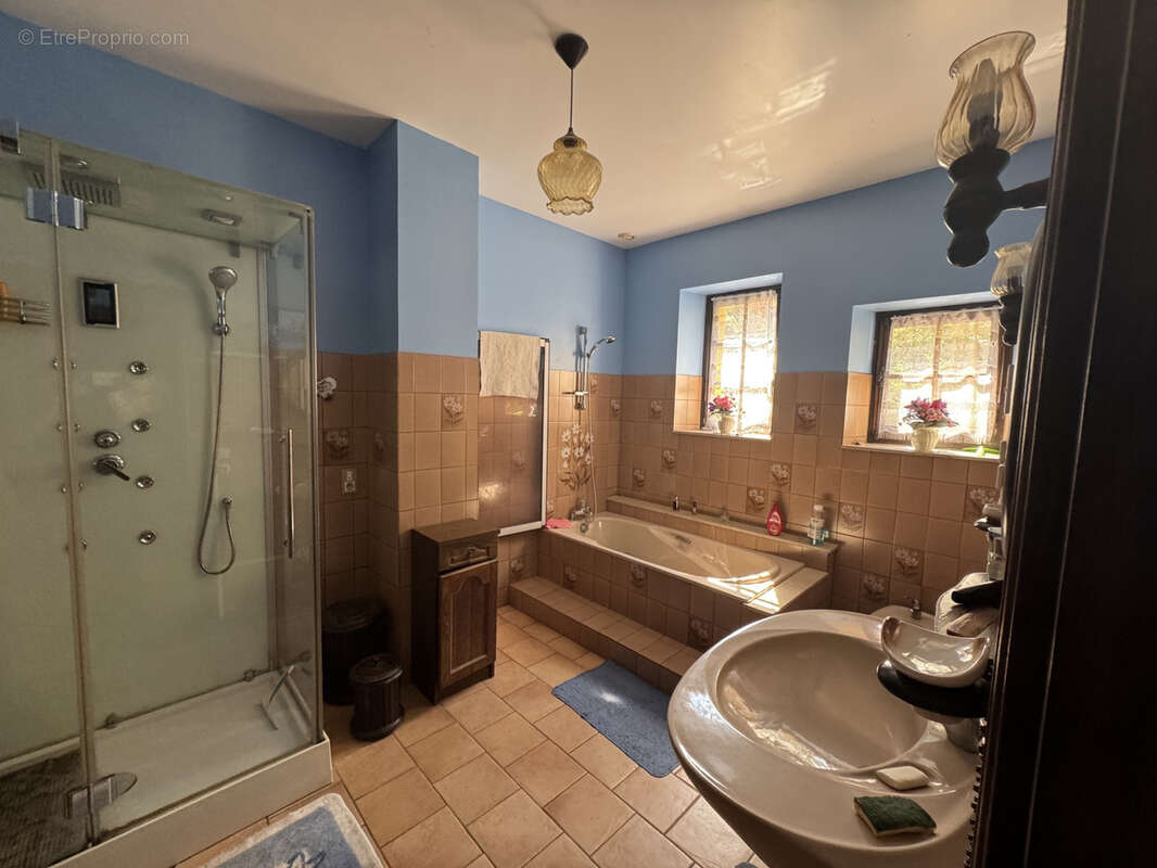 Maison à CASTELNAUD-LA-CHAPELLE