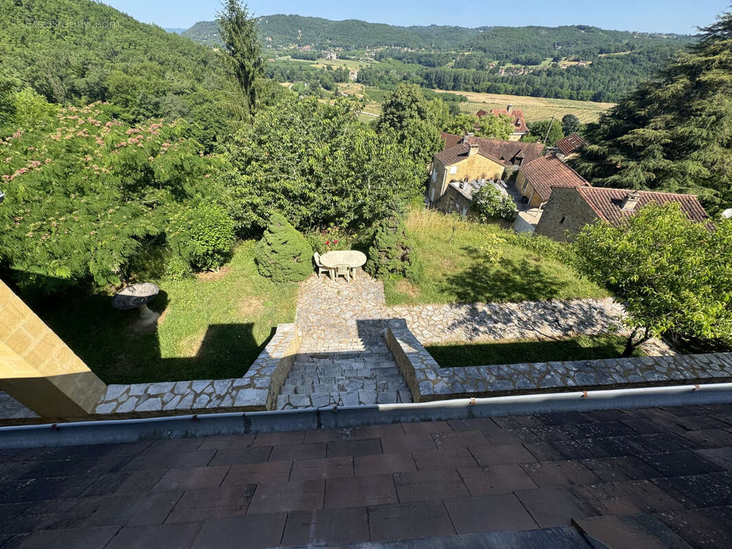 Maison à CASTELNAUD-LA-CHAPELLE