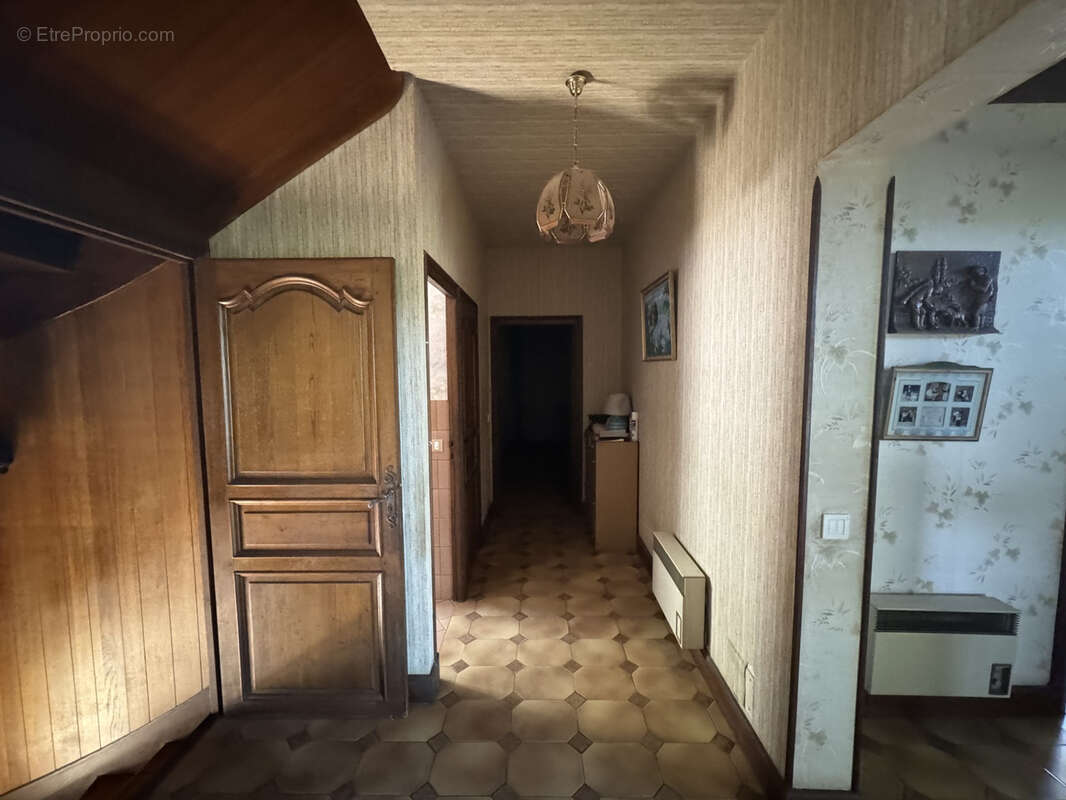 Maison à CASTELNAUD-LA-CHAPELLE