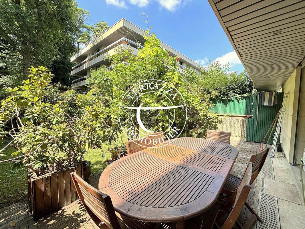 Appartement à BOUGIVAL