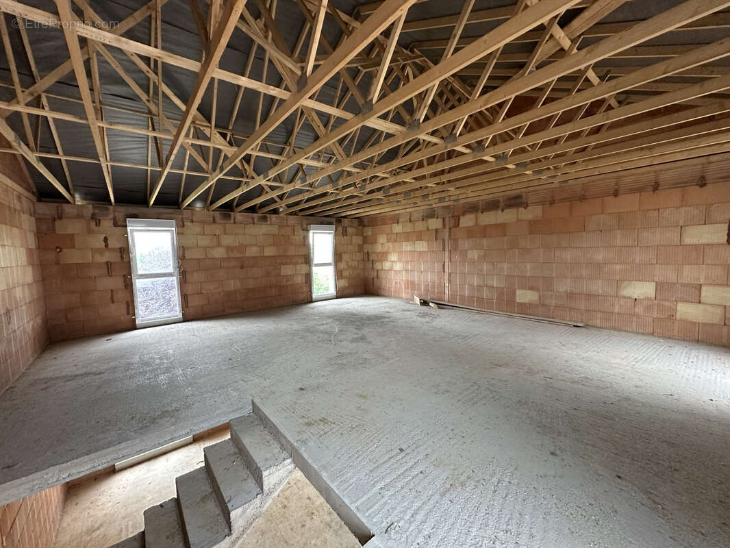 Maison à LORRY-MARDIGNY