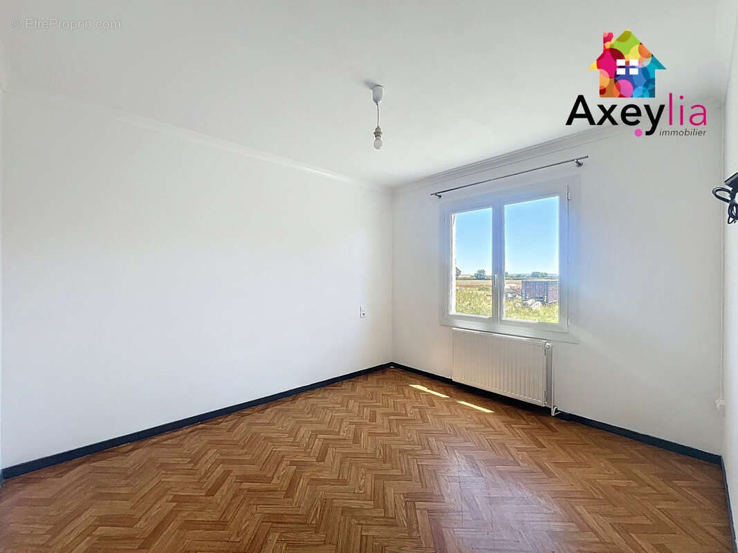 Maison à LE BOUCHAUD