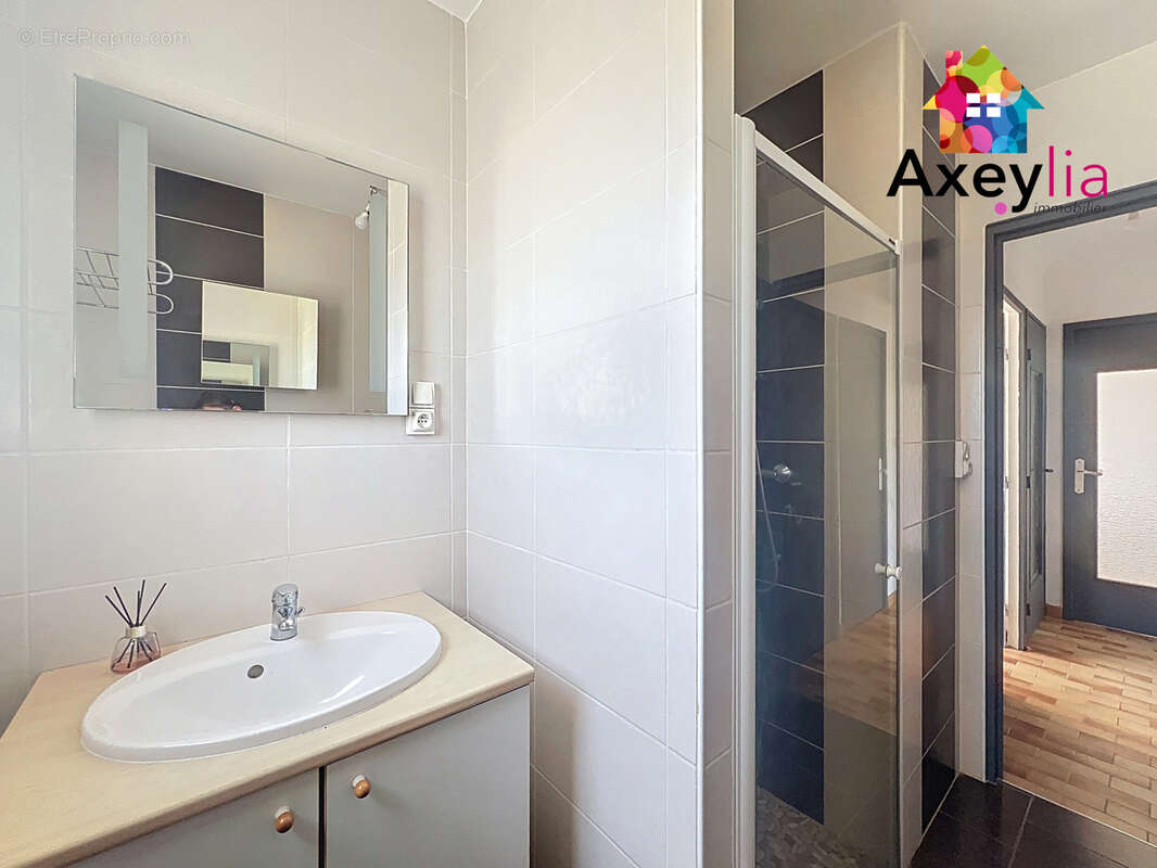 Maison à LE BOUCHAUD