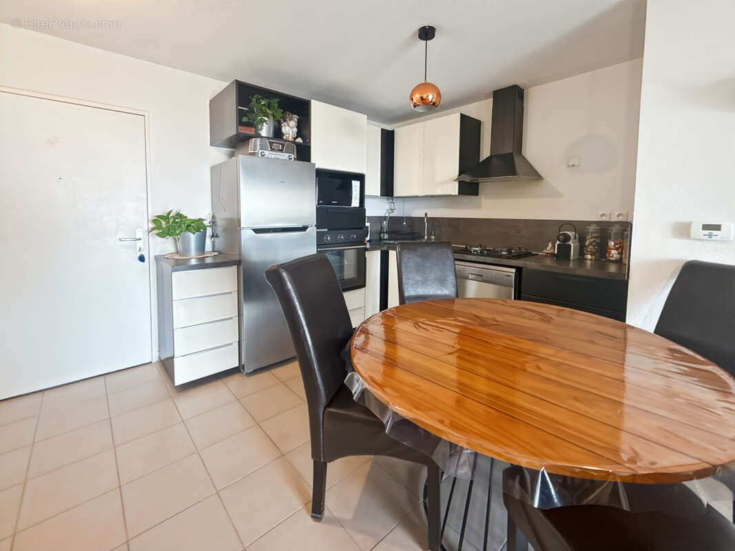 Appartement à MARSEILLE-15E