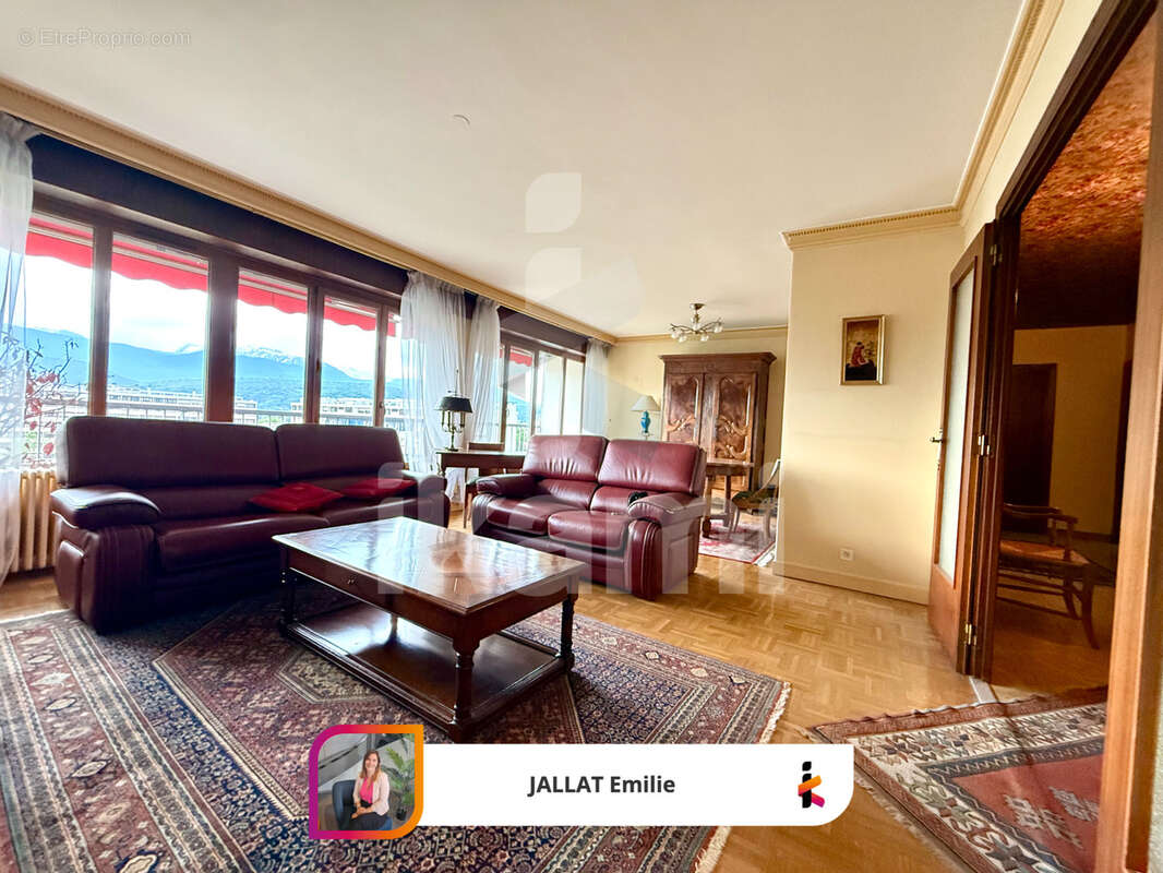 Appartement à ECHIROLLES