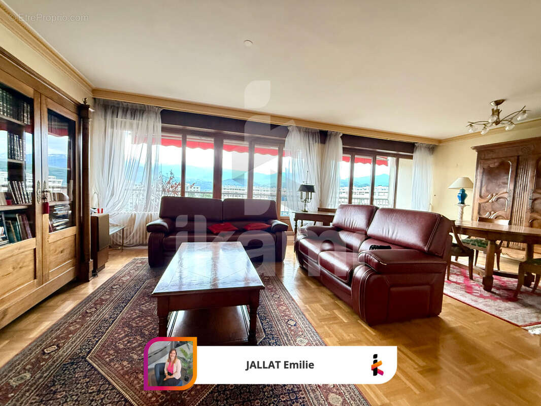 Appartement à ECHIROLLES