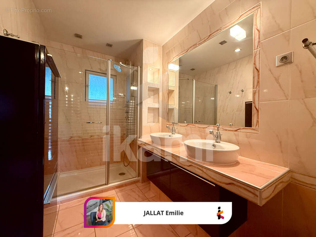 Appartement à ECHIROLLES